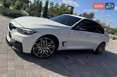 Седан BMW 3 Series 2014 в Житомире