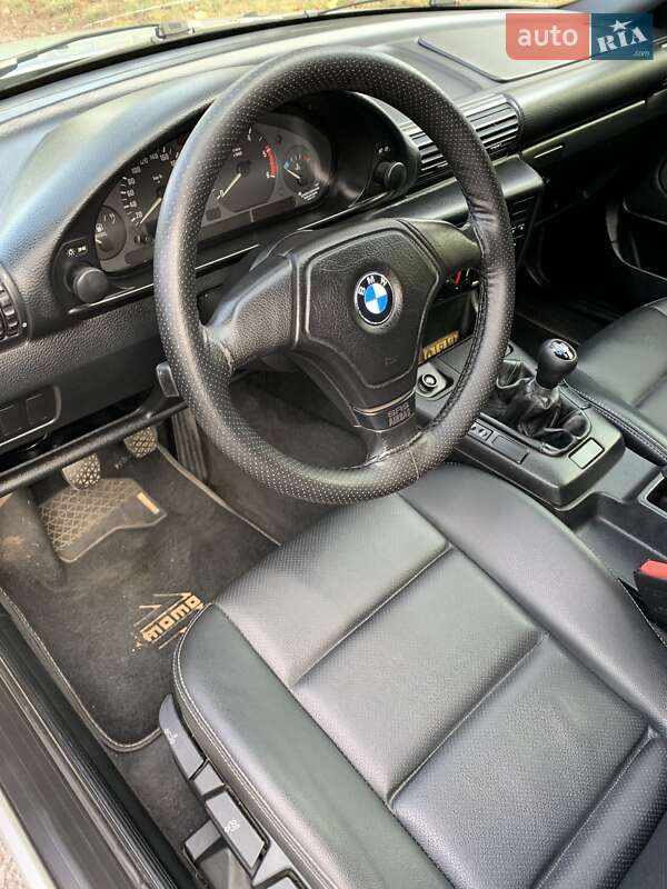 Купе BMW 3 Series 1995 в Днепре фото 5 Купе BMW 3 Series 1995 в Днепре
