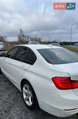 Седан BMW 3 Series 2015 в Львове