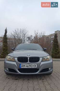 Седан BMW 3 Series 2011 в Житомире