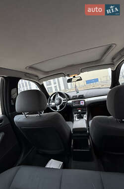 Седан BMW 3 Series 2004 в 