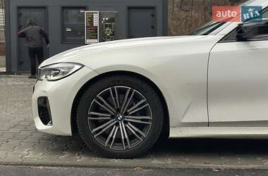 Седан BMW 3 Series 2019 в Киеве