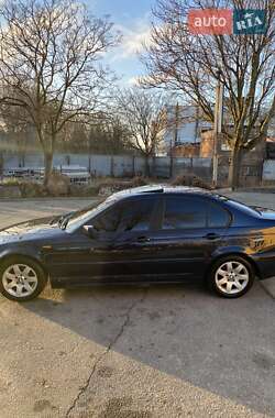 Седан BMW 3 Series 2004 в Запоріжжі