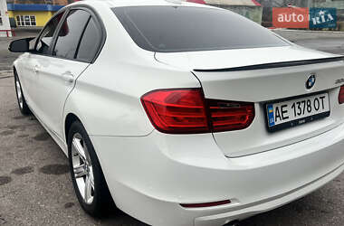 Седан BMW 3 Series 2014 в Дніпрі