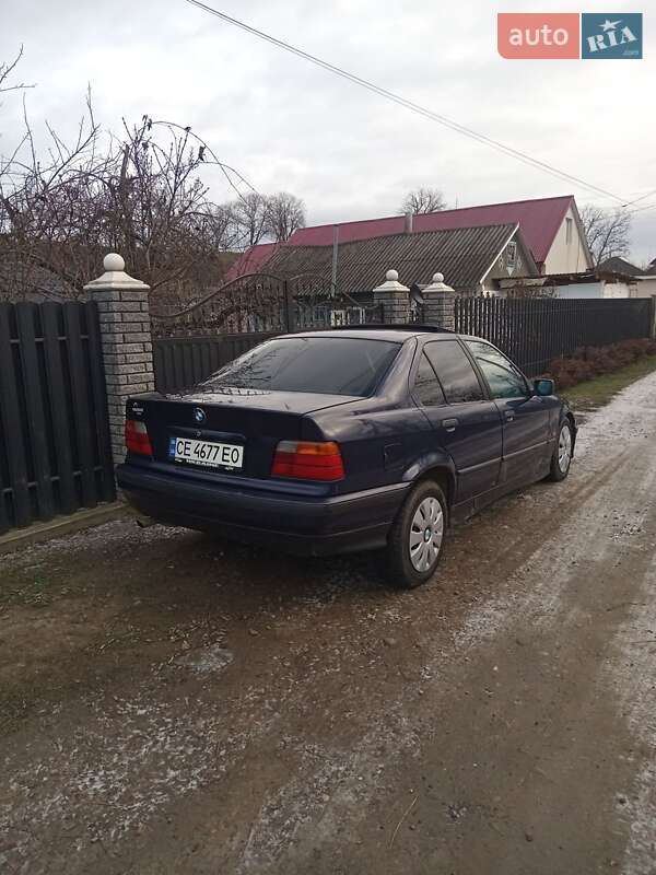 Седан BMW 3 Series 1997 в Диновцах