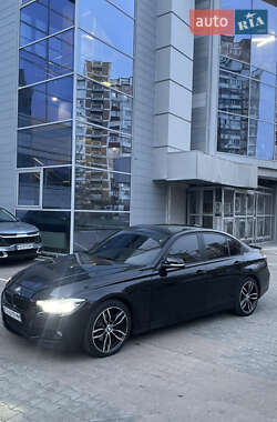 Седан BMW 3 Series 2014 в Києві