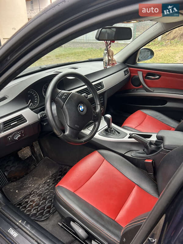 Седан BMW 3 Series 2007 в Золочеві