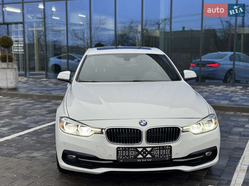 Седан BMW 3 Series 2017 в Киеве