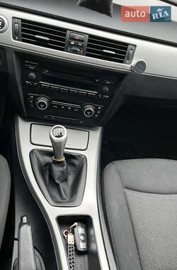 Универсал BMW 3 Series 2007 в 