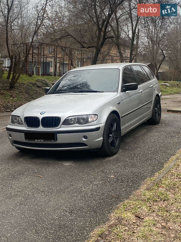BMW 3 Series 2004