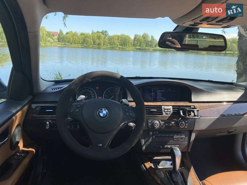 Универсал BMW 3 Series 2009 в Ровно