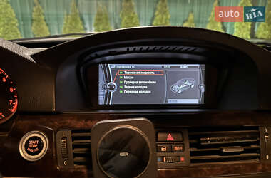 Седан BMW 3 Series 2011 в 