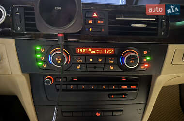 Седан BMW 3 Series 2011 в 