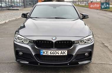 Седан BMW 3 Series 2018 в Дніпрі