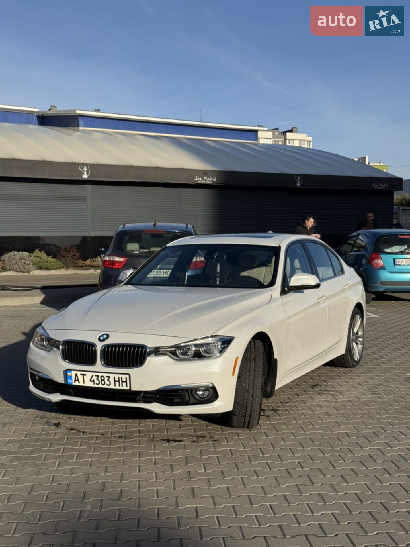 BMW 3 Series 2017 VIN WBA8B9G36HNU55660 фото оголошення 5 з 17