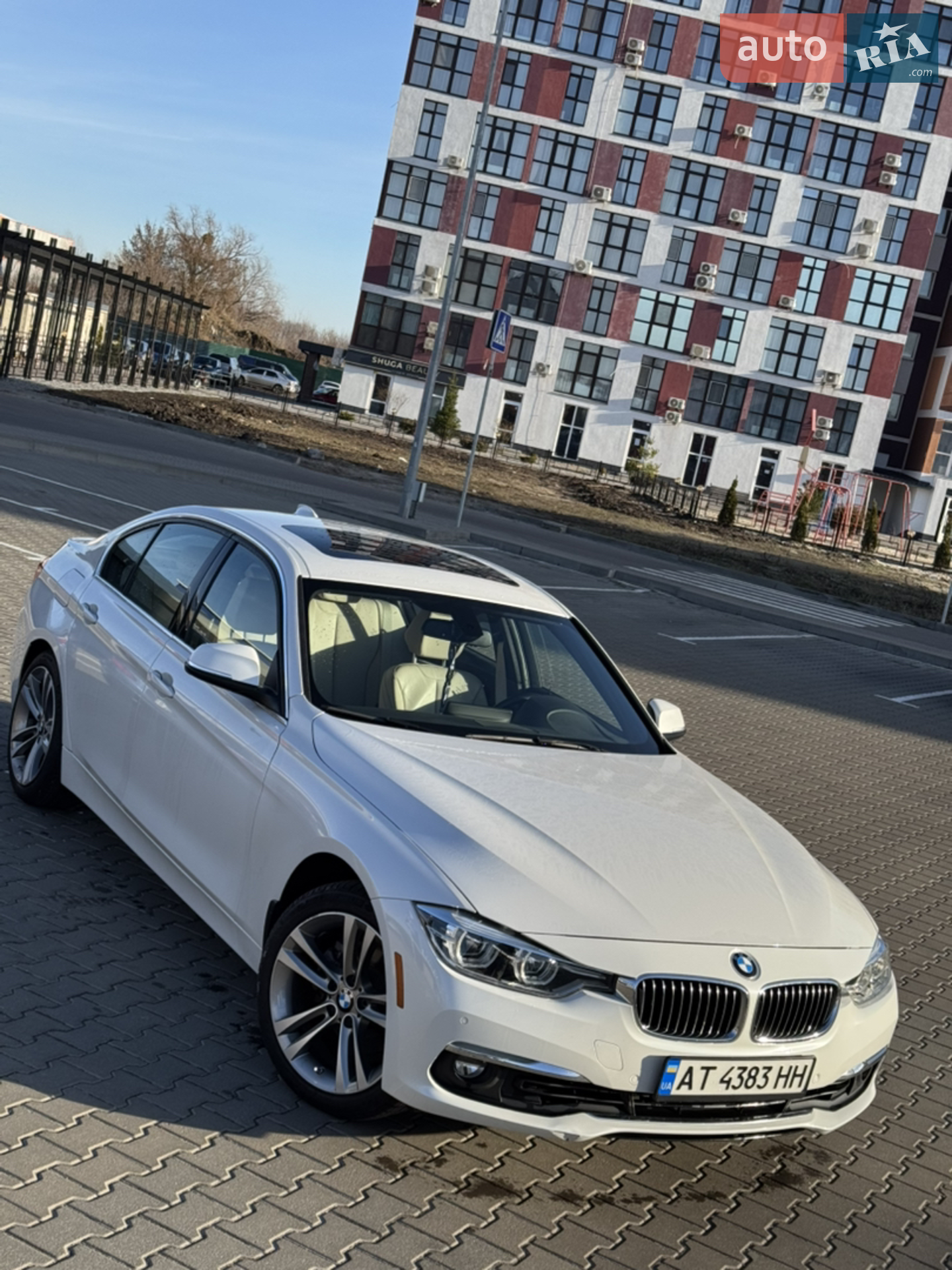 BMW 3 Series 2017 VIN WBA8B9G36HNU55660 фото оголошення 13 з 17