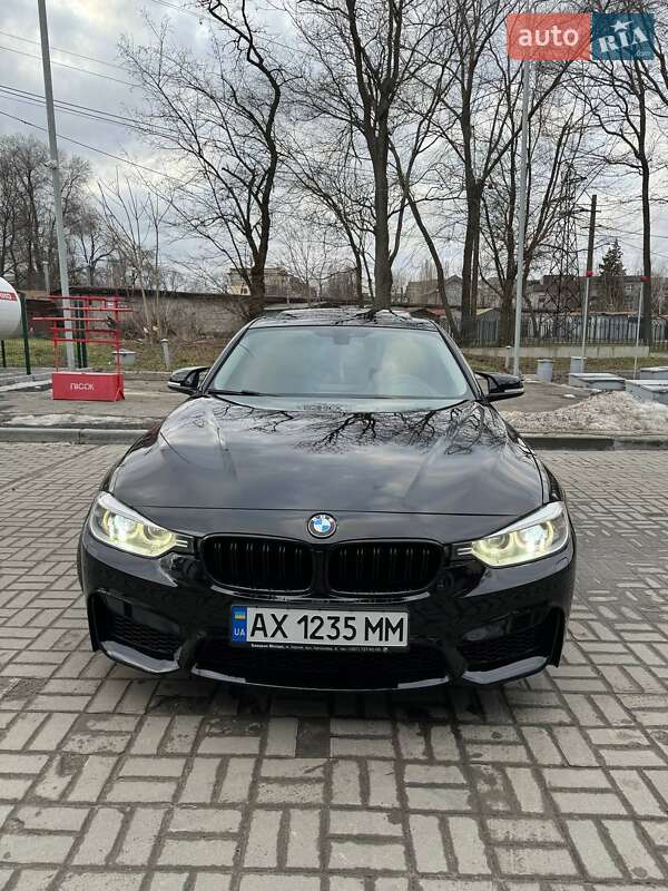 Седан BMW 3 Series 2013 в Львові