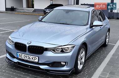 Седан BMW 3 Series 2014 в Дніпрі