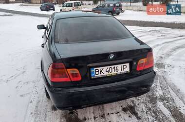 Седан BMW 3 Series 2003 в Заречном