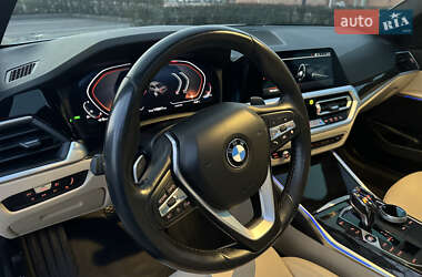 Седан BMW 3 Series 2020 в Буче