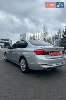 Седан BMW 3 Series 2016 в Одессе