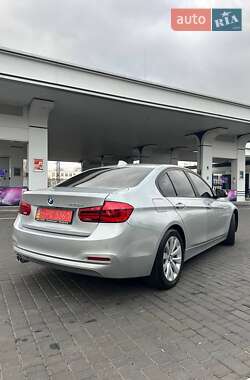 Седан BMW 3 Series 2016 в Одессе