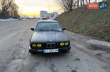 Седан BMW 3 Series 1986 в Киеве