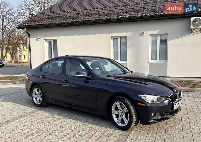 Седан BMW 3 Series 2015 в 