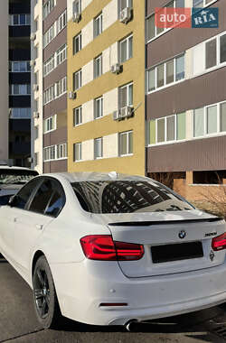 Седан BMW 3 Series 2016 в Каменском