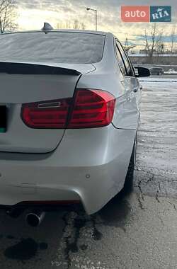 Седан BMW 3 Series 2013 в Львові