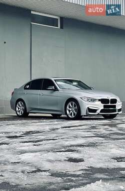 Седан BMW 3 Series 2013 в Львові