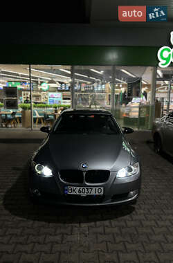 Купе BMW 3 Series 2008 в Ровно