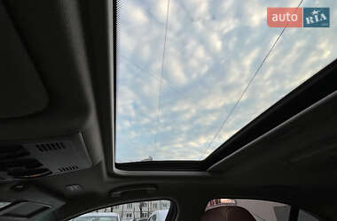 Седан BMW 3 Series 2011 в 