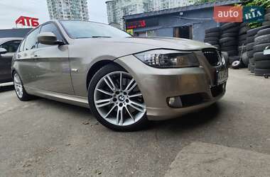 Седан BMW 3 Series 2010 в Киеве