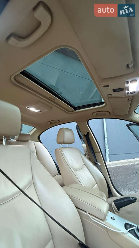 Седан BMW 3 Series 2006 в Луцке
