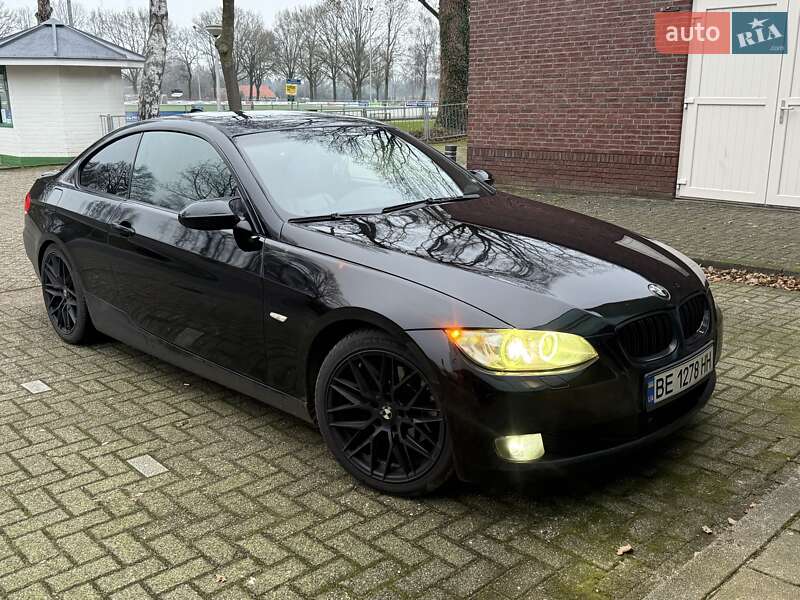 Купе BMW 3 Series 2008 в Херсоні