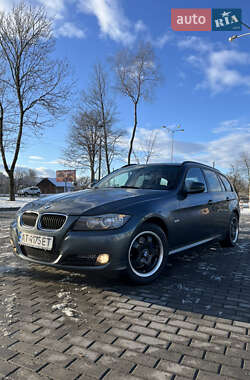 Універсал BMW 3 Series 2010 в Коломиї