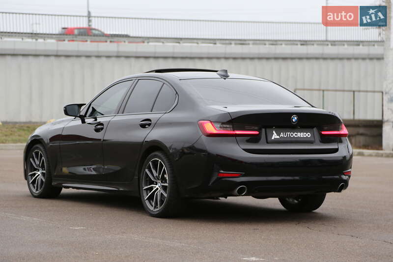Седан BMW 3 Series 2019 в Києві