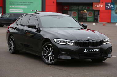 Седан BMW 3 Series 2019 в Києві