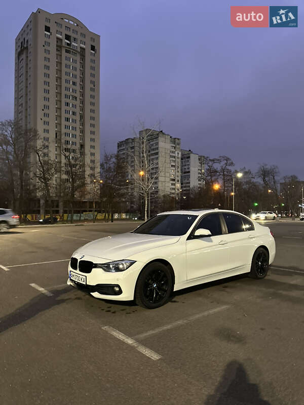 BMW 3 Series 2016