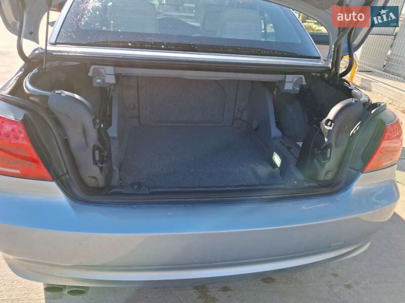 Кабриолет BMW 3 Series 2010 в Южном фото 9 Кабриолет BMW 3 Series 2010 в Южном