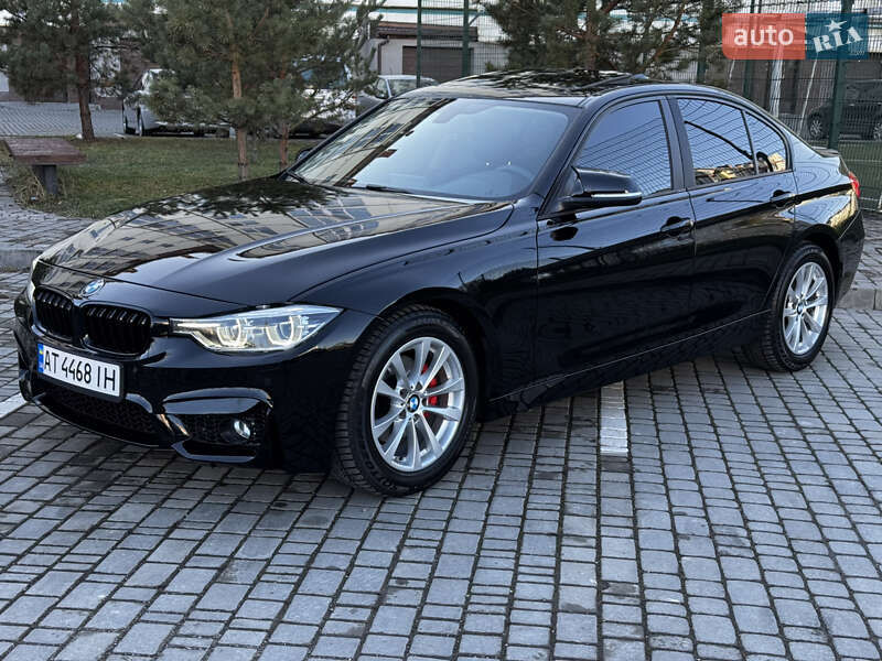 Седан BMW 3 Series 2017 в Івано-Франківську