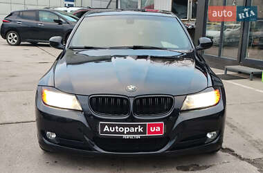 Седан BMW 3 Series 2010 в Харькове