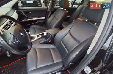 Седан BMW 3 Series 2010 в Харькове