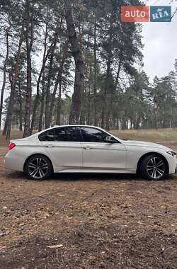 Седан BMW 3 Series 2016 в Сумах