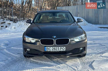 Седан BMW 3 Series 2014 в Львові