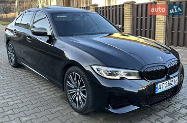 Седан BMW 3 Series 2019 в Ивано-Франковске