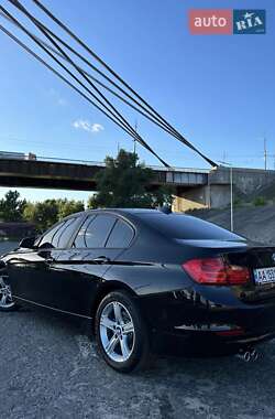 Седан BMW 3 Series 2013 в Львові