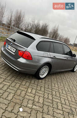 Універсал BMW 3 Series 2011 в Стрию