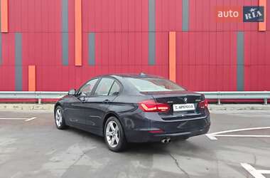 Седан BMW 3 Series 2013 в 